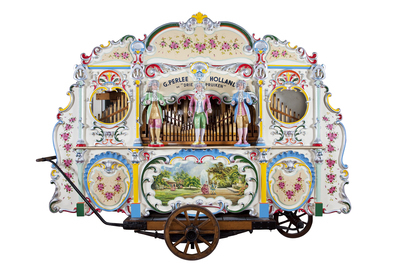 1126-de drie pruiken.jpg; 1126; ;